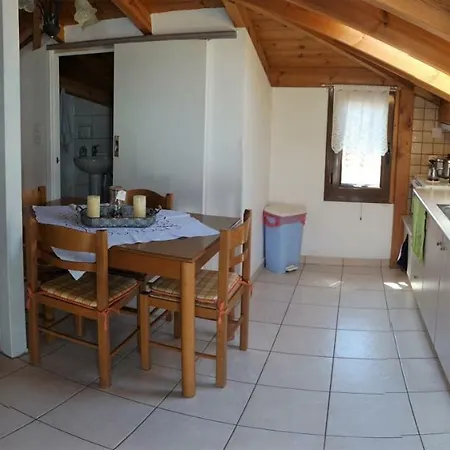 Stella Apartment *